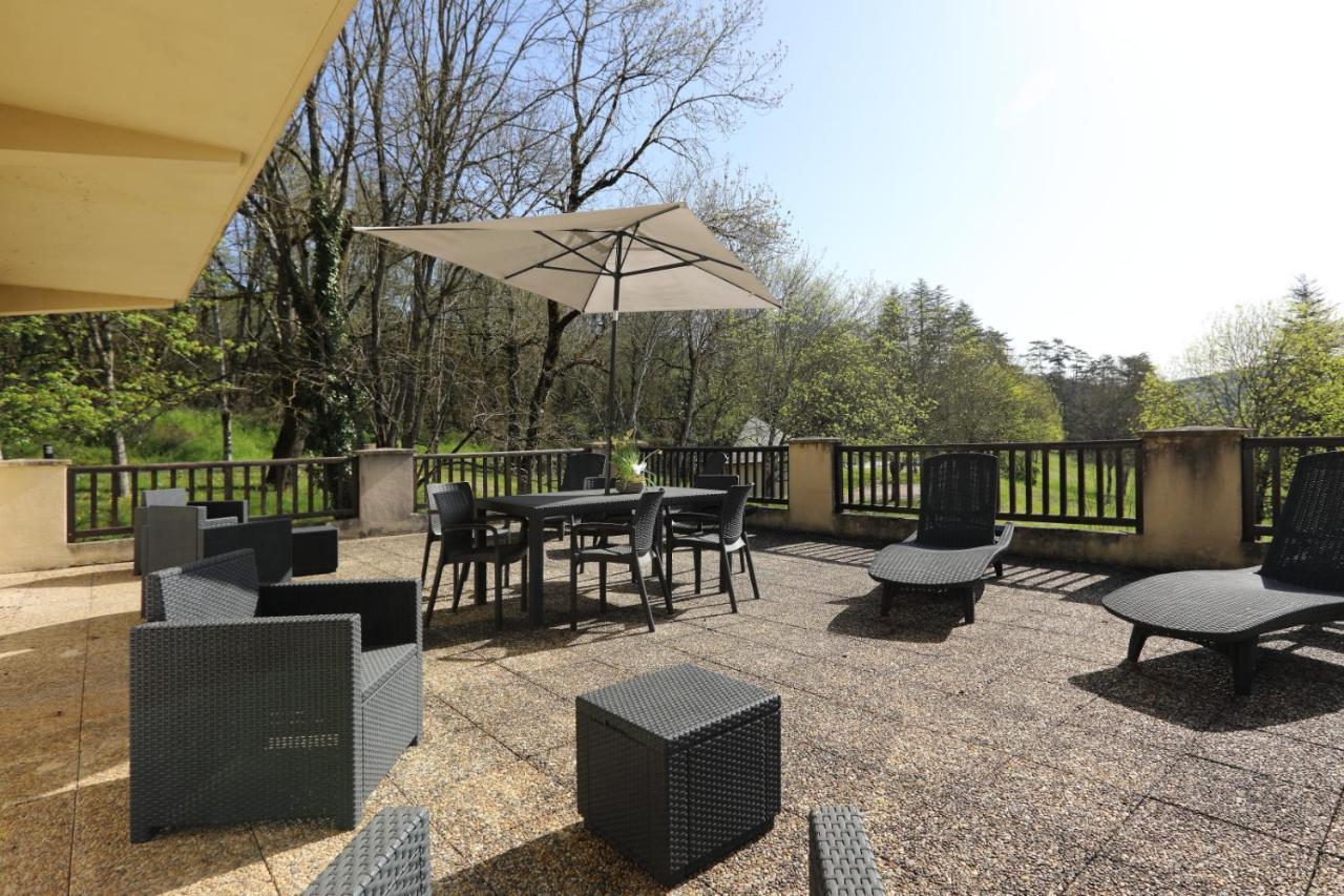 Domaine De Puy Robert Lascaux - A 800M Grotte De Lascaux - Hotel Avec Piscine - Chambres Et Gites-Appartements - Sarlat - Dordogne Montignac-Lascaux Luaran gambar